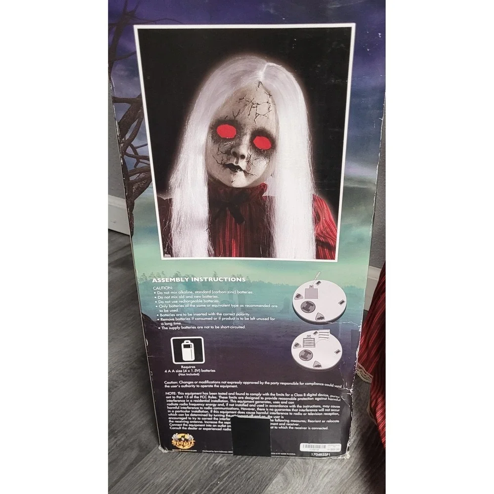 Spirit Halloween Roaming Antique Doll Animatronic Halloween Prop (2016)